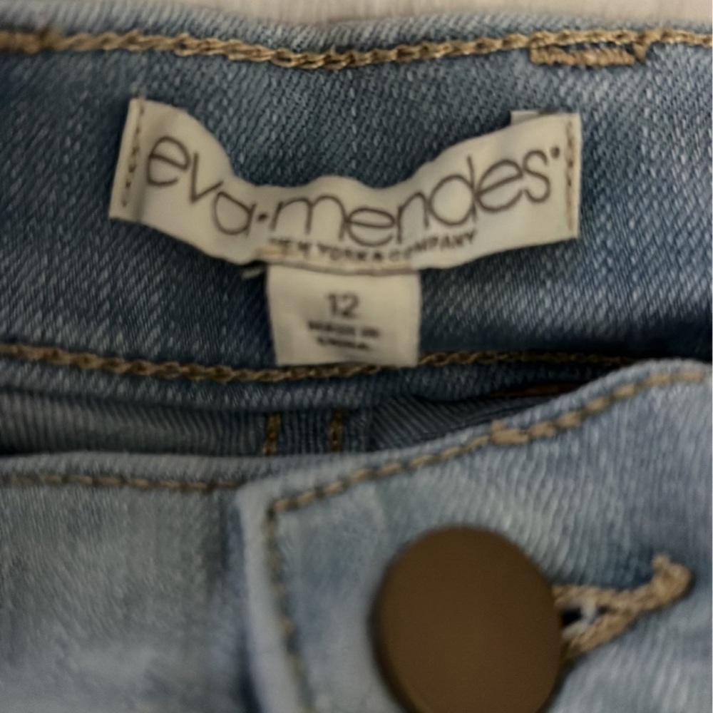 Eva Mendes wide leg jeans